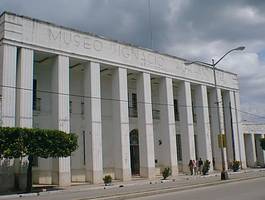 inauguracion-de-una-muestra-bibliografica