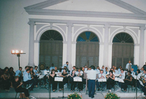 retreta-habitual-de-la-banda-de-concierto