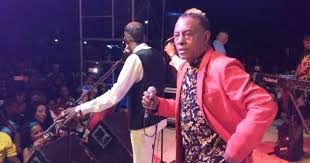 bailable-con-candido-fabre-y-su-orquesta