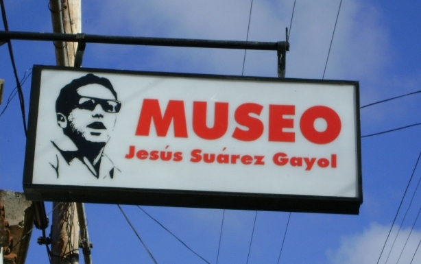 muestra-del-mes-un-martir-siempre-presente